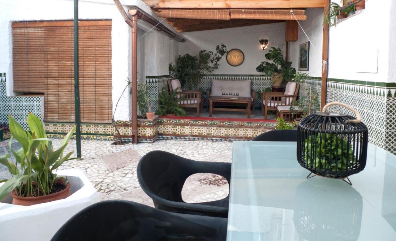 La Casa De Los Pintores, Junto Al Centro De Granada Luaran gambar